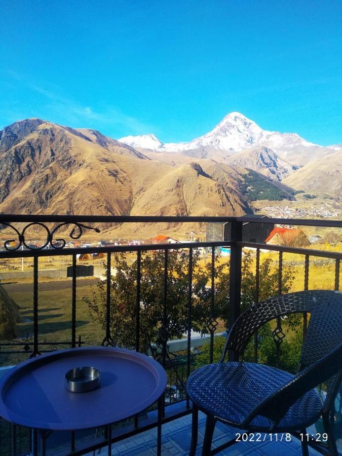 Hotel Up Kazbegi Exterior foto
