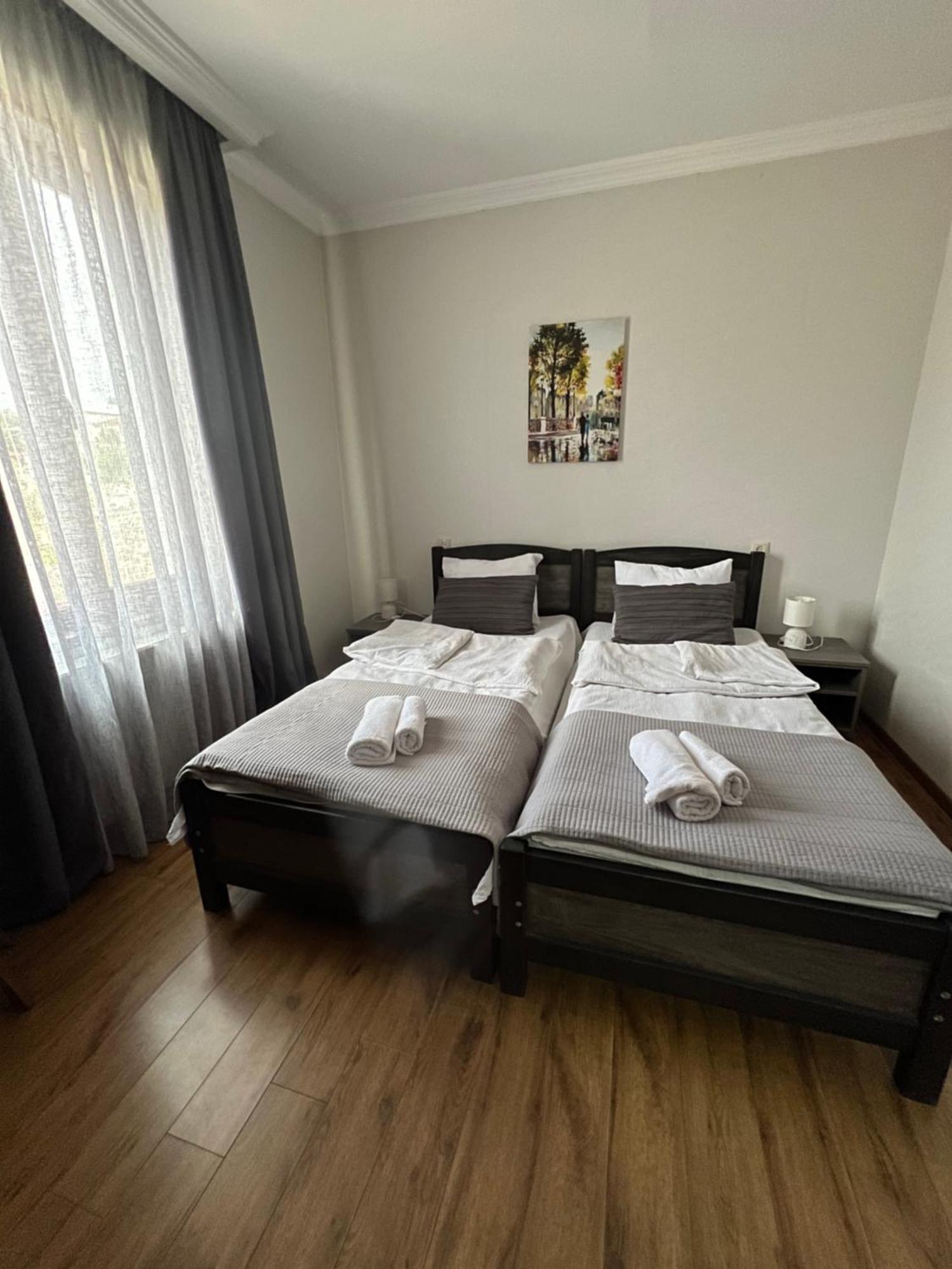 Hotel Up Kazbegi Habitación foto