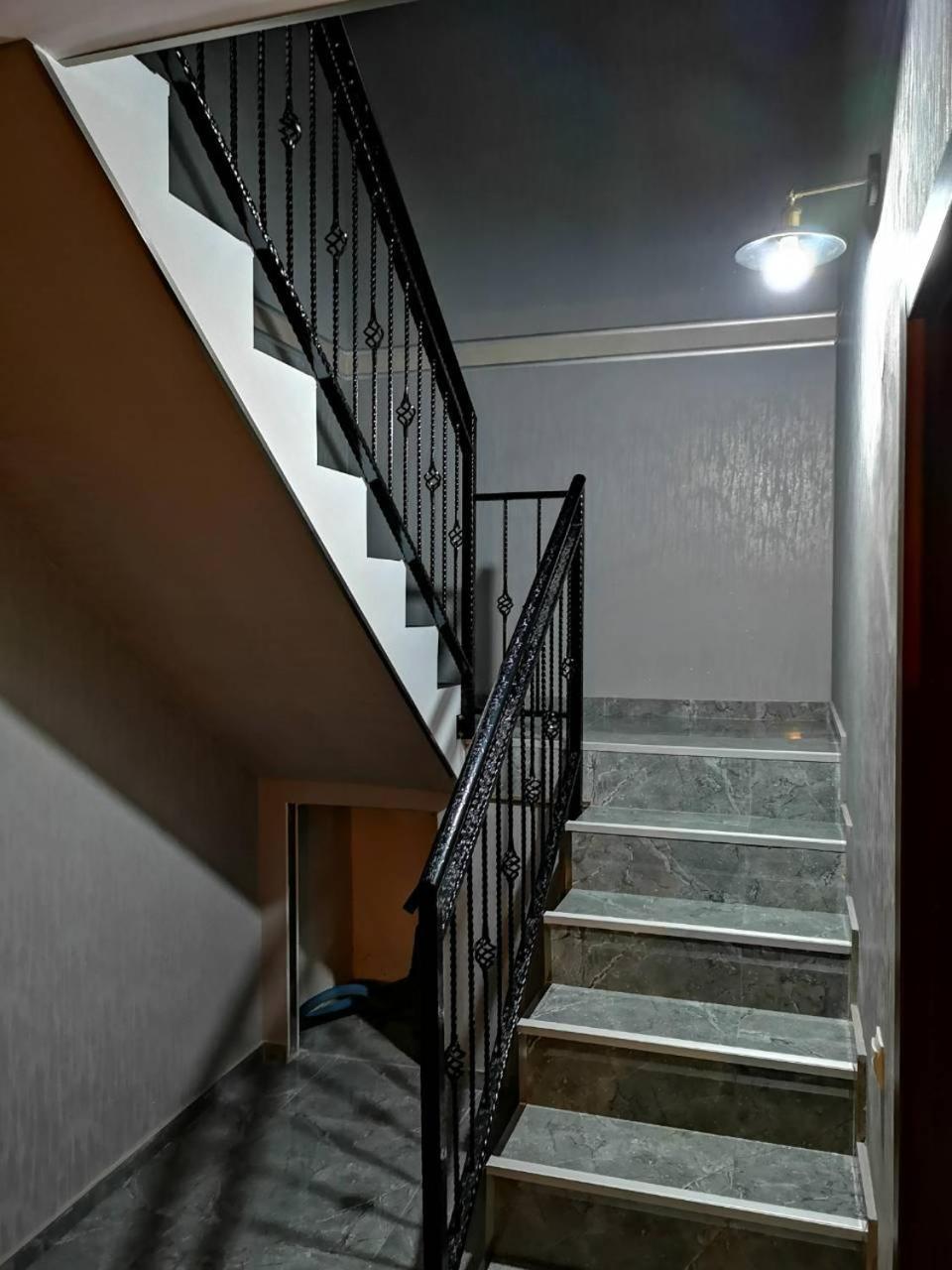 Hotel Up Kazbegi Exterior foto
