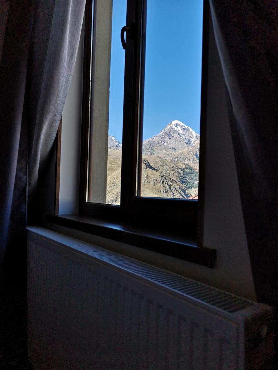 Hotel Up Kazbegi Exterior foto